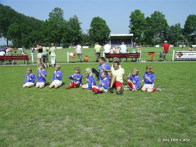 voetbaltoernooi edward roozendaal 066